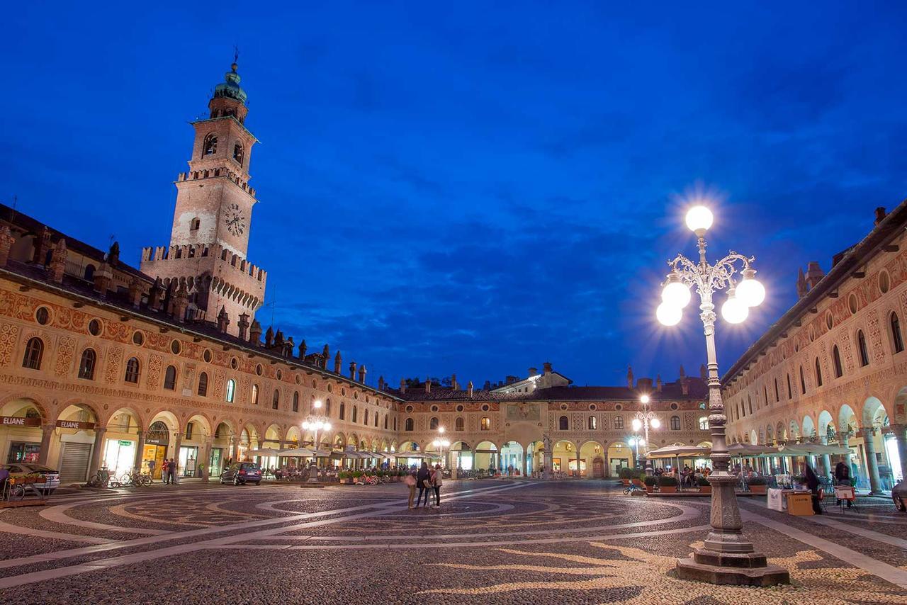 Hotel Locanda Da Carla Vigevano Εξωτερικό φωτογραφία
